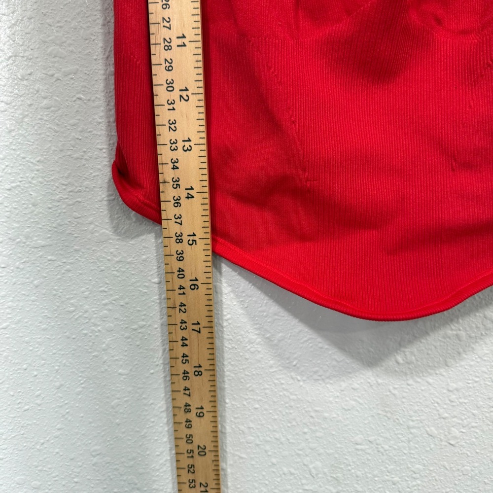 Urban Outfitters Out From Under Red Ribbed Cropped Tank Top M Seamless Fit - Picture 5 of 6